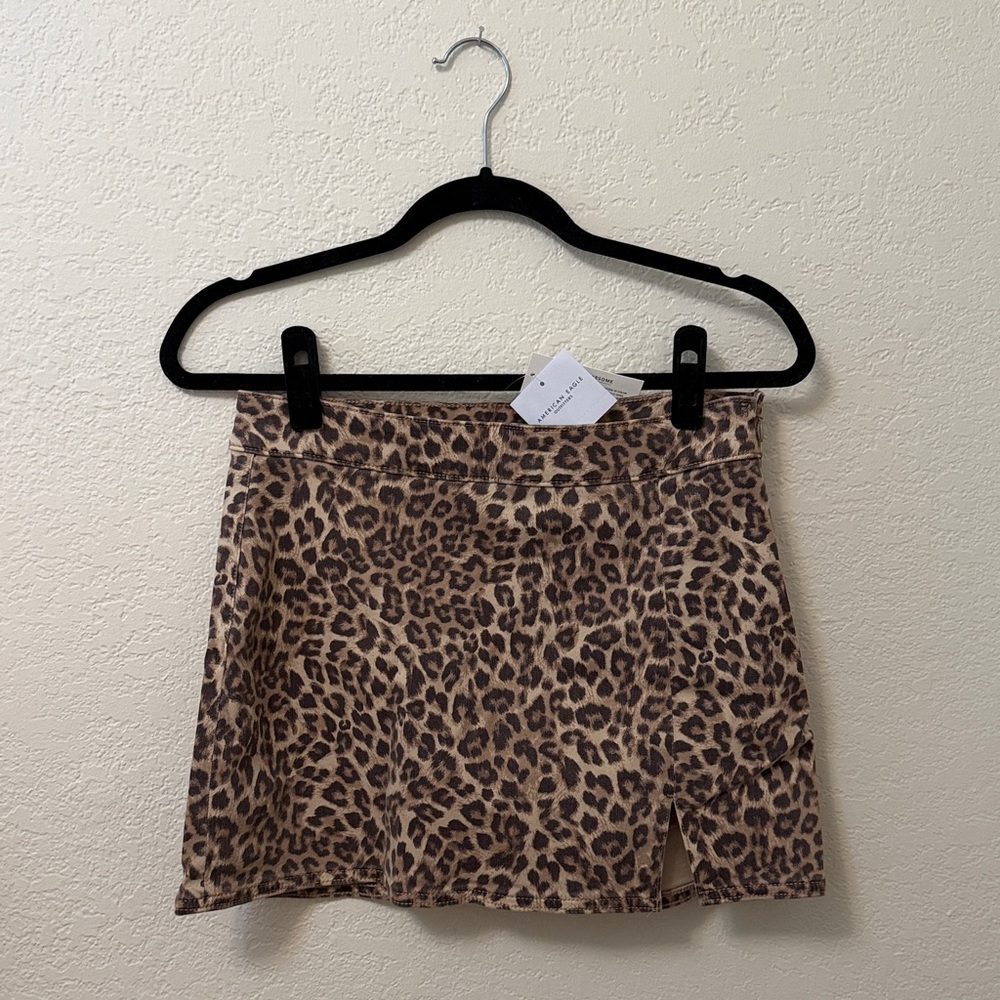 AE It Knit Leopard Skort